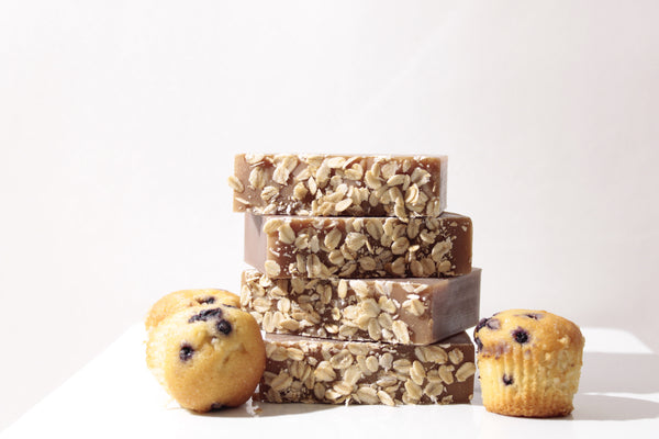 WARM BLUEBERRY MUFFIN